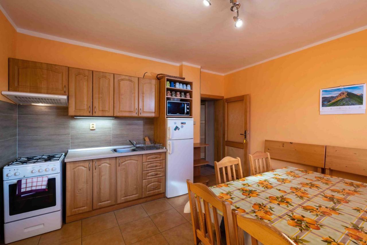 Villa Dam Liptovsky Mikulas Luaran gambar